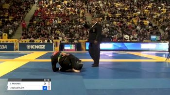 VICTOR MORAES vs ISAAC DOEDERLEIN 2018 World IBJJF Jiu-Jitsu Championship