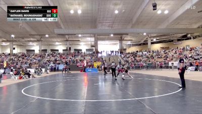 A 126 lbs Quarterfinal - Daylen Davis, Munford High School vs Nathaniel Moungsiharat, Soddy Daisy High School