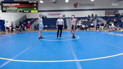 141 lbs Quarterfinal - Thomas Vasquez, Friends University vs Ely Olberding, Southeast Community College