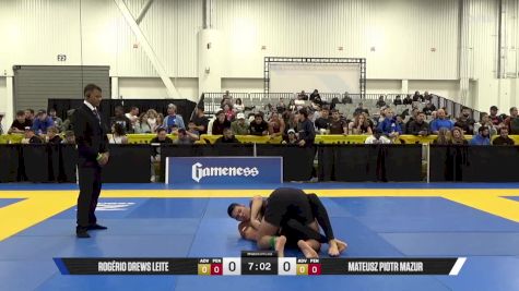 Mateusz Piotr Mazur vs Rogério Drews Leite 2025 World IBJJF Jiu-Jitsu No-Gi Championship