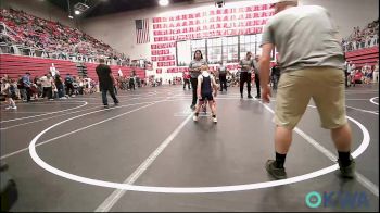 43 lbs Consi Of 16 #1 - Kennedi Vanbibber, Ponca City Wildcat Wrestling vs Roman Hayes, Carl Albert