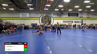 JV-26 lbs Round 1 - Triston Teel, West Liberty vs Jonathan Macias, Washington