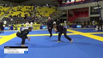 JAMES DAVID LOPEZ vs SHIVAM CHANDRA VADAN 2024 Master International IBJJF Jiu-Jitsu North American Championship