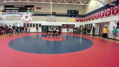 157 lbs Champ. Round 1 - Riley DeHaven, Moorcroft vs Kadyn McCully, Niobrara County