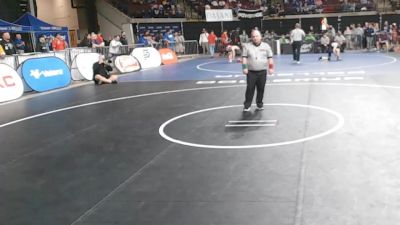 D 1 120 lbs Champ. Round 1 - Mason Parria, Holy Cross vs Kannon Henry, Benton