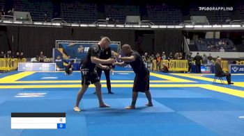 JAN VICTOR ZANDER vs ROBERTO TORRALBAS 2019 World IBJJF Jiu-Jitsu No-Gi Championship