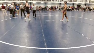 Silver 197 lbs 1st Place Match - Harvey Ludington, Iowa vs Nathan Klatt, St. Cloud State