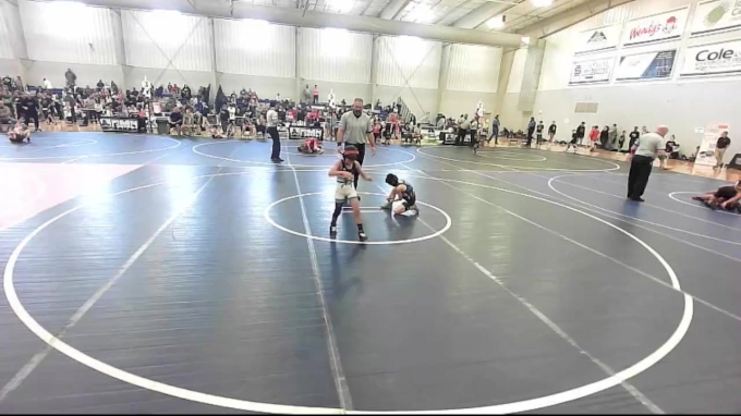 62 lbs Quarterfinal - Ryan Mcculloch, Idaho Gold vs Julian Lawrence ...