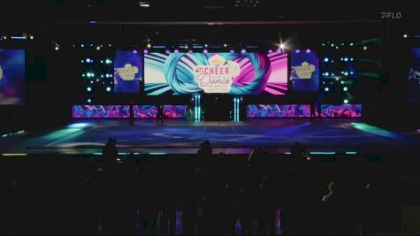 Davenport Broncos [2025 Show Cheer 1 - Jr. Pee Wee - Small] 2025 Pop Warner National Cheer & Dance Championship