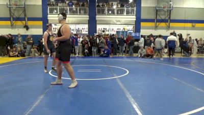 285 lbs R-32 - William Wortkoetter, St. Francis-NY vs Monty Patriquin, Mt. Lebanon