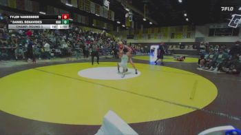 126 lbs Champ. Round 3 - Daniel Benavides, Highland vs Tyler Vanbebber, Temecula Valley