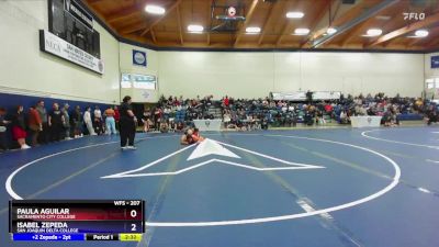 207 lbs Semifinal - Paula Aguilar, Sacramento City College vs Isabel Zepeda, San Joaquin Delta College