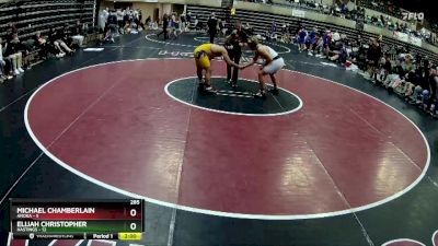 285 lbs Round 3 (4 Team) - Elijah Christopher, Hastings vs Michael Chamberlain, Anoka