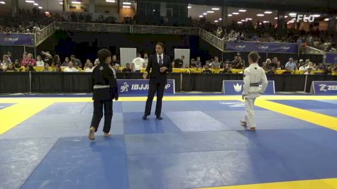 Santino Emil Stamato vs Raziel Anakin Flores 2026 Pan Kids Jiu-Jitsu IBJJF Championship