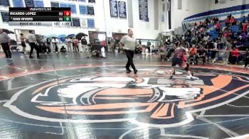 132 lbs Champ. Round 1 - Ricardo Lopez, Fallbrook vs Ivan Rivers, Valhalla