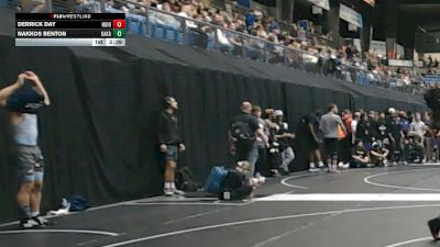 149 lbs Champ. Round 2 - Derrick Day, Northwestern (Iowa) vs Nakkos Benton, Baker (Kan.)