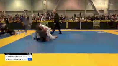 JACKY YANNICK ROGER GIRON vs EDWARD MULL LAWRENCE III 2022 World Master IBJJF Jiu-Jitsu Championship