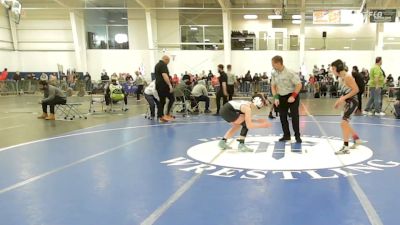 100 lbs Consi Of 16 #1 - Greyson Butler, Killingly vs Max Brown, Noble