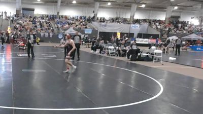 A 120 lbs Champ. Round 1 - Oliver Green, Signal Mountain High School vs William Holley, Harpeth High School