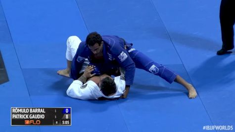 Clip: Romulo Barral Cross Chokes Patrick Gaudio From The Knee Cut Position At Worlds 2016