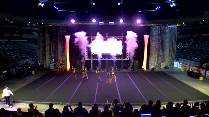 The Cheer Hive - V3NOM [2021 L3 Junior - D2 - Small] 2021 Champion ...