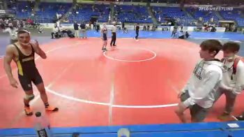 138 lbs Quarterfinal - Chris Perry, New England vs Dominic Federici, Pennsylvania