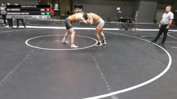 174 lbs 3rd Place Match - Eli Messik, Baker (Kan.) vs Brannigan Reyes, Cowley College