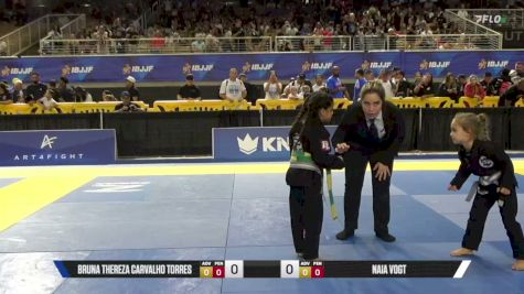 Bruna Thereza Carvalho Torres vs Naia Vogt 2026 Pan Kids Jiu-Jitsu IBJJF Championship