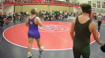 215 lbs Champ. Round 2 - Zadek Bowlby, Newberg vs Izaak Tunthakit, Evergreen