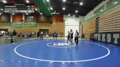 133 lbs Cons. Round 2 - Evan Rabago, Mt San Antonio Community College vs Eduardo Cruz, Moorpark CCC