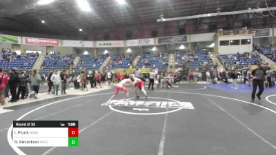 150 lbs Round Of 32 - Izayah Plunk, Midwest Destroyers vs Richard Kevorkian, Ralston Valley WC