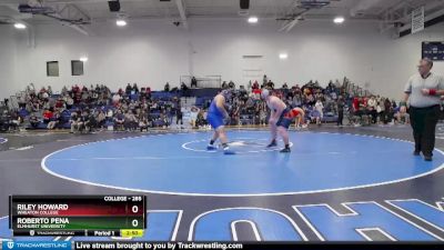 285 lbs Champ. Round 1 - Roberto Pena, Elmhurst University vs Riley Howard, Wheaton College