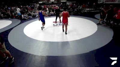 215 lbs Max Solorio Guzman, CMWA - Coastal Mountain Wrestling Association vs Aristotle Villa, CVWA - Central Valley Wrestling Association