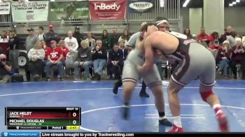 285 lbs Quarters & 1st Wb (16 Team) - Michael Douglas, Wisconsin-La Crosse vs Jack Heldt, Wabash