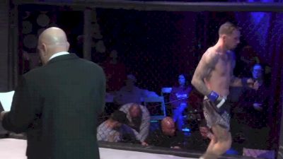 Robert Hale vs. Walker Vivian - Warfare MMA 17 Replay