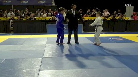 Kingston Ryan Quartuccio vs Noah Perez 2026 Pan Kids Jiu-Jitsu IBJJF Championship