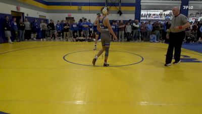 133 lbs R-64 - Landon Lynn, Connellsville vs Noah Collins, West Greene