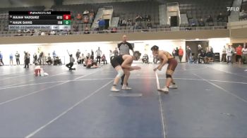 215 Championship Bracket Cons. Round 3 - Hauk Davis, Farmington vs Julian Vazquez, Northfield