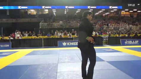 Emma Lynn Tarnovsky vs Kloe Catherine Krogstad 2025 Pan Kids Jiu-Jitsu IBJJF Championship