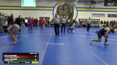 JV-20 lbs Round 1 - Kyle Farmer, Cedar Rapids Jefferson vs Koen Penner, Independence