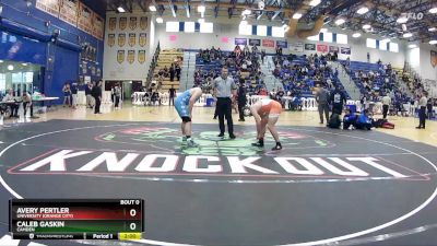 215 Blue Semifinal - Caleb Gaskin, Camden vs Avery Pertler, University (Orange City)