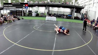 125 lbs Olivia Engel, Washington vs Sofia Fernandez, California Blue