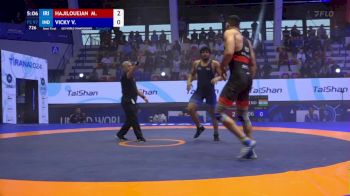 97 kg 1/2 Final - Mahdi Hajiloueian Morafah, Iran vs Vicky Vicky, India