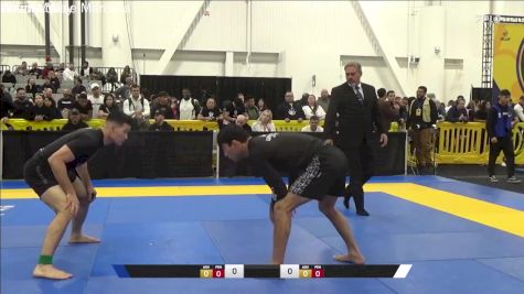 Francisco Antonio Iturralde Lara vs Christopher William Hargett 2024 World IBJJF Jiu-Jitsu No-Gi Championship