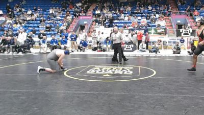 215 lbs Semifinal - Marquez Gordon, Bishop McCort vs Jesse Calhoun, Chestnut Ridge