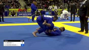 VINICIUS LIBERATI vs DIMITRIUS SOARES SOUZA 2024 World Jiu-Jitsu IBJJF Championship