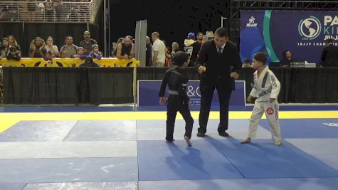 Cody Wade Spadi vs Alexander Tjen 2025 Pan Kids Jiu-Jitsu IBJJF Championship