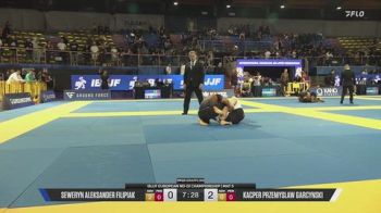 Seweryn Aleksander Filipiak vs Kacper Przemyslaw Garcynski 2026 IBJJF European NoGi