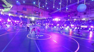 132 lbs Round Of 16 - Logan Svoboda, Nwtc vs Brock Santa Maria, Chain Wrestling