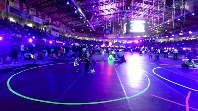 43 lbs Round Of 32 - Hudson Saiz, Carlsbad Wrestling Academy vs Jett Noriega, La Gente WC